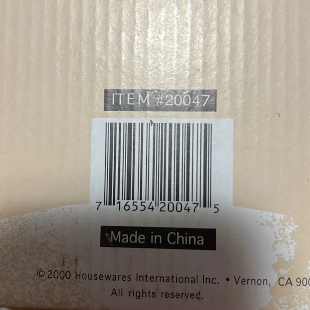 NWT 2 Beveled Clear Glass Picture Frames